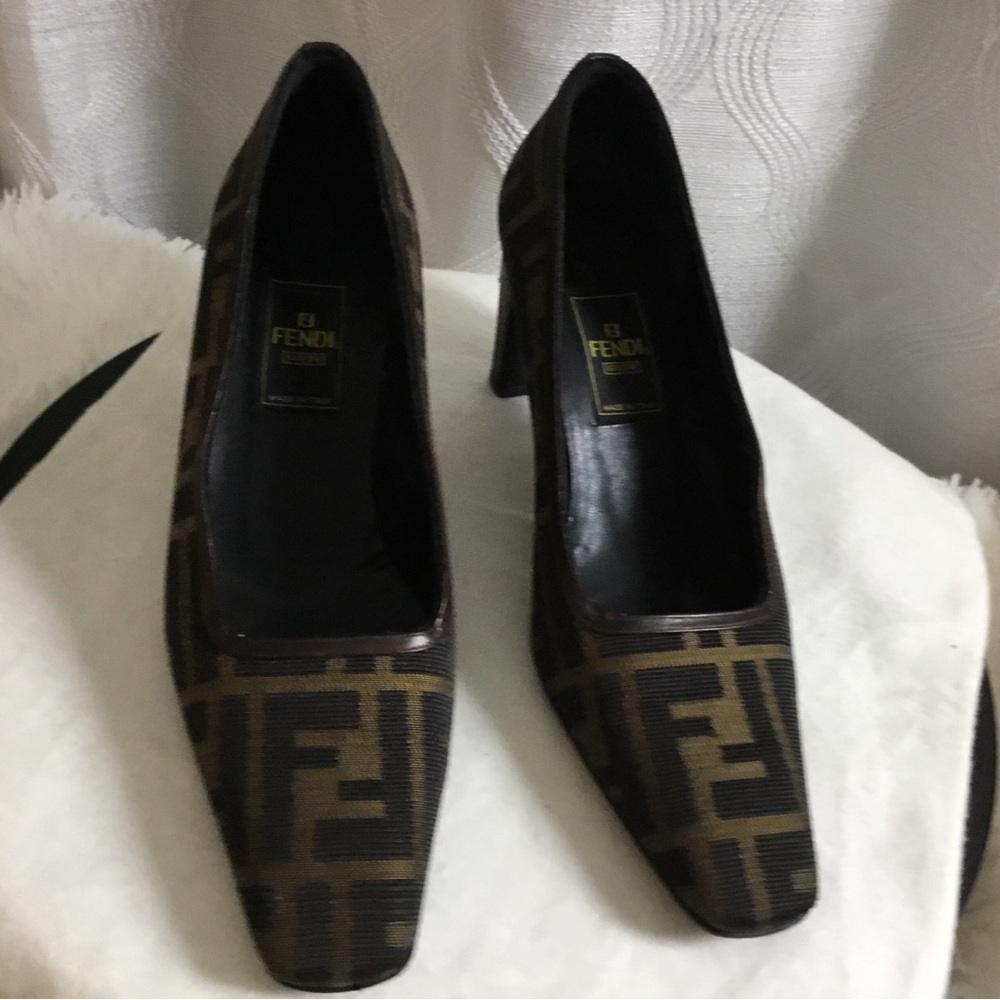 Fendi Brown FF Logo Square-Toe Slip-On Heels - Picture 3 of 15